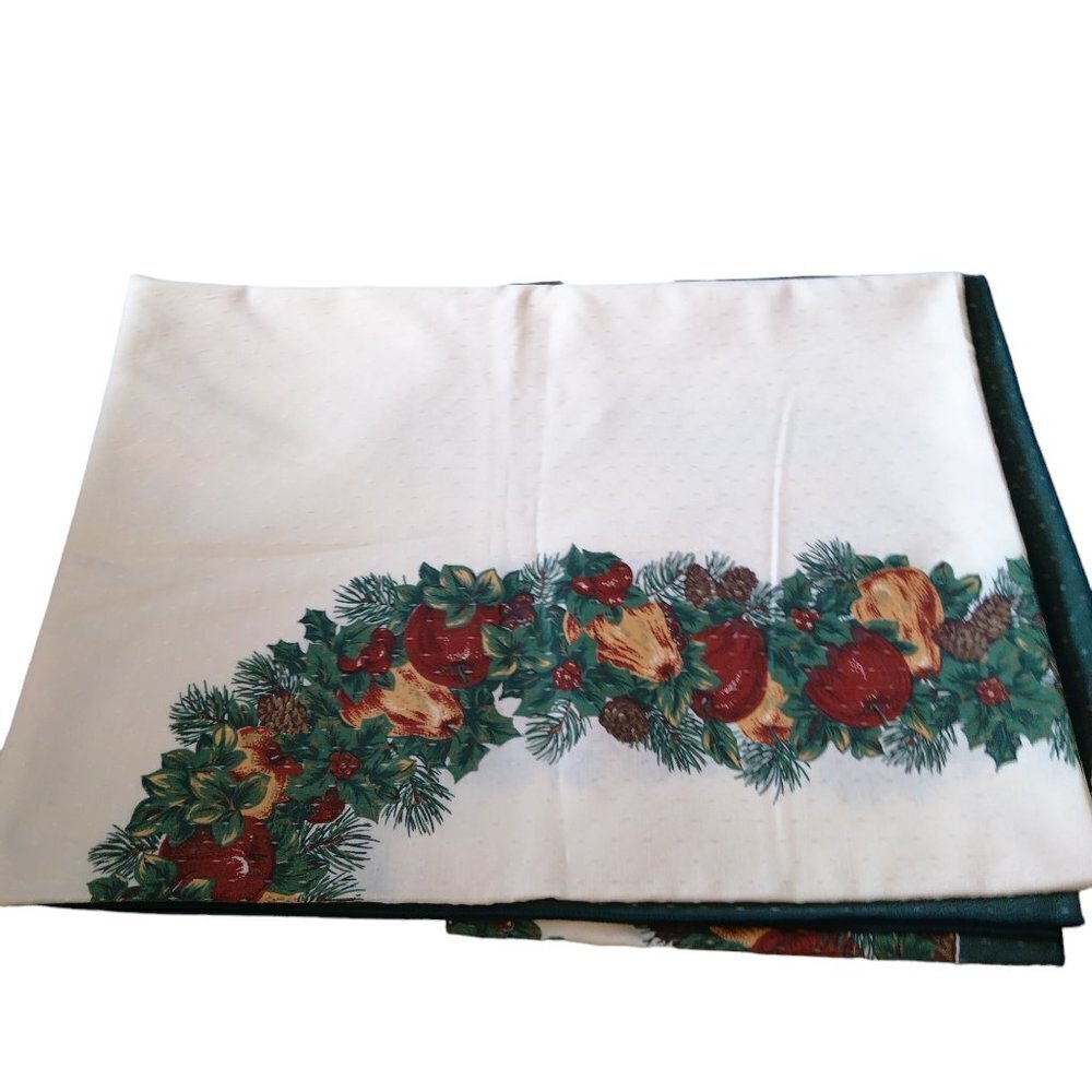 Christmas Rectangular Fruit Pinecone VTG Tablecloth 60 x 84 Inch Holiday Festive